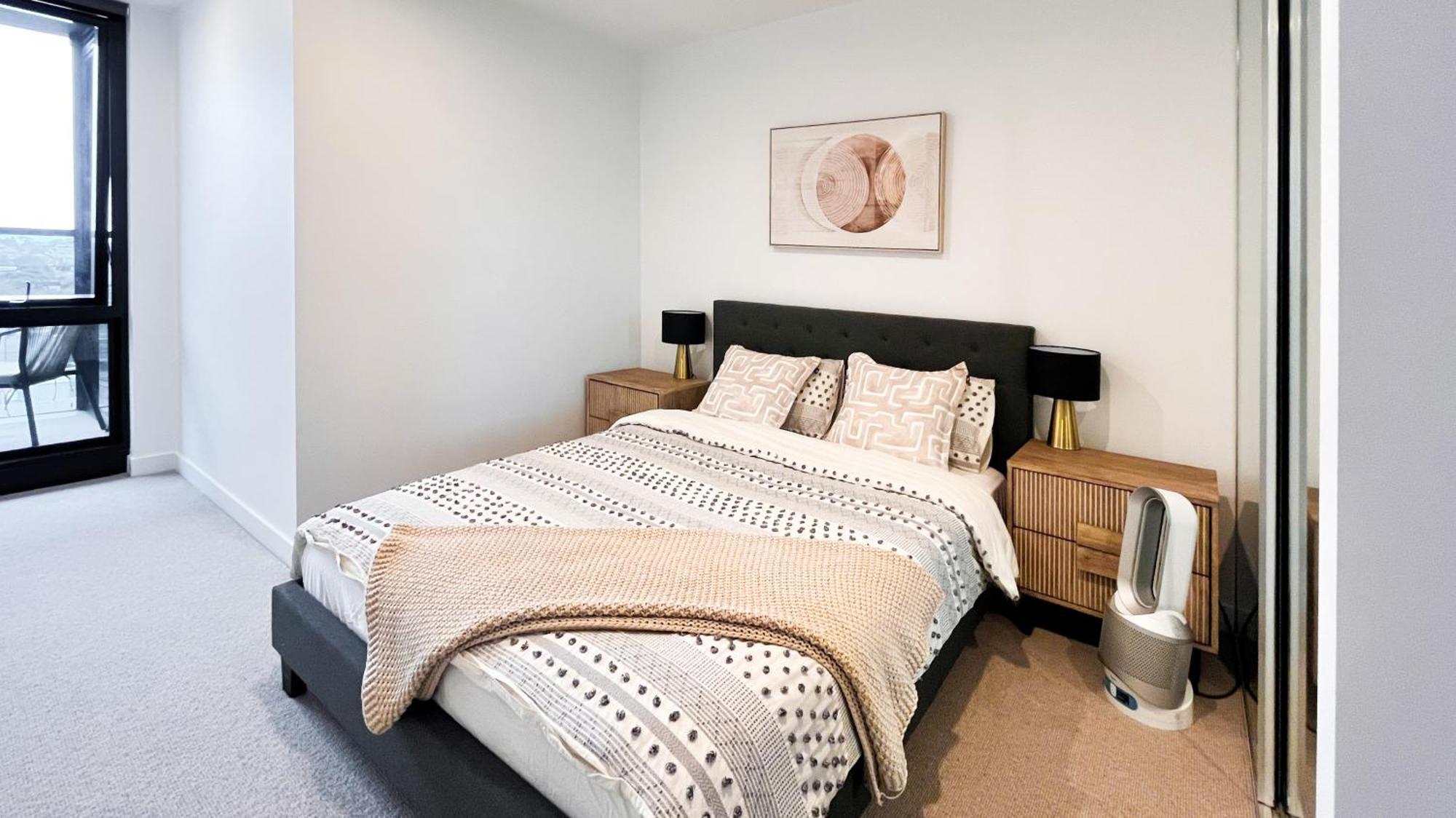 Apartment Next To Public Station, Boxhill Central, 2 Bedrooms, Free Parking And Wifi Box Hill Dış mekan fotoğraf
